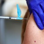 旬の人気テーマ「ワクチン関連」に新たな急騰候補誕生！